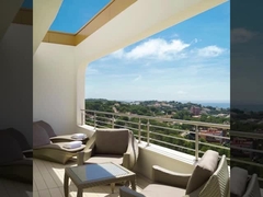 Современная стеклянная лестница из нержавеющей стали